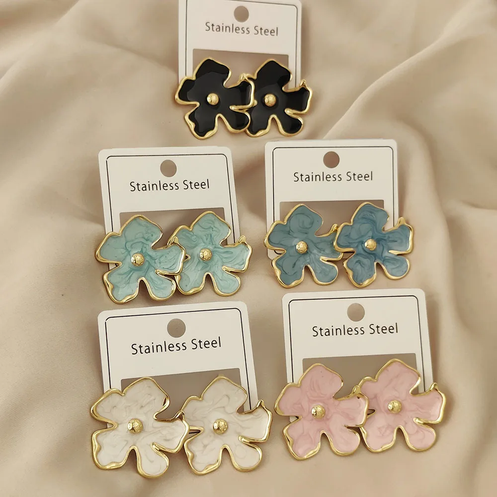 

Charming five-leaf flower colorful enamel gold-plated 18K women's earrings, high-quality waterproof earrings, wife's gift