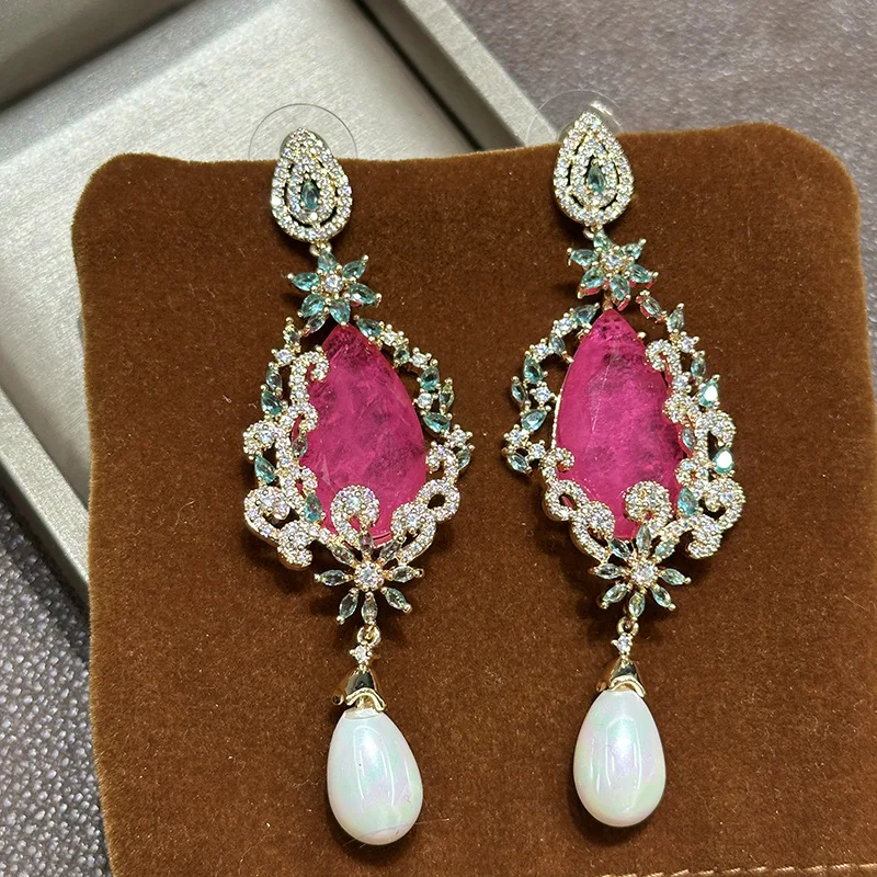 European and American style luxurious long earrings with ruby droplets and pearls, elaborate evening accessories, exaggerated zi