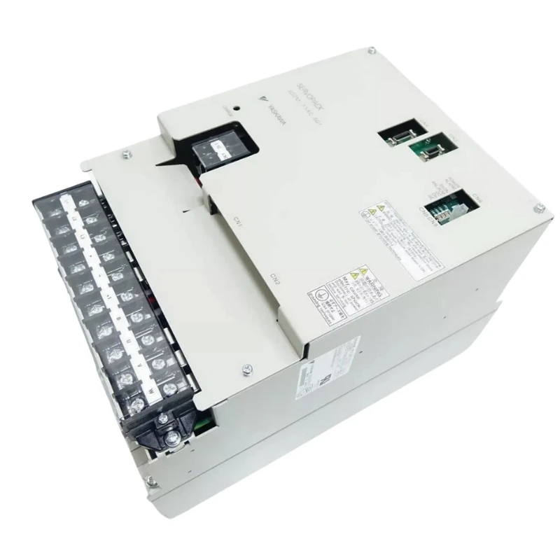 New In Box Yaskawa SGDM-75AC-SD1 Servo Drive Expedited Delivery