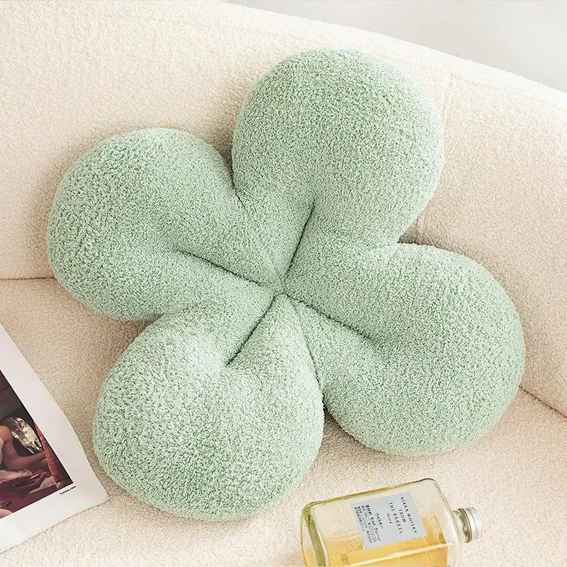 Pillow Cushion Four-Leaf Plush Pillow Soft and Comfortable Cushion Plush Toy Home Bedroom Shop Restaurant Sofa Decoration