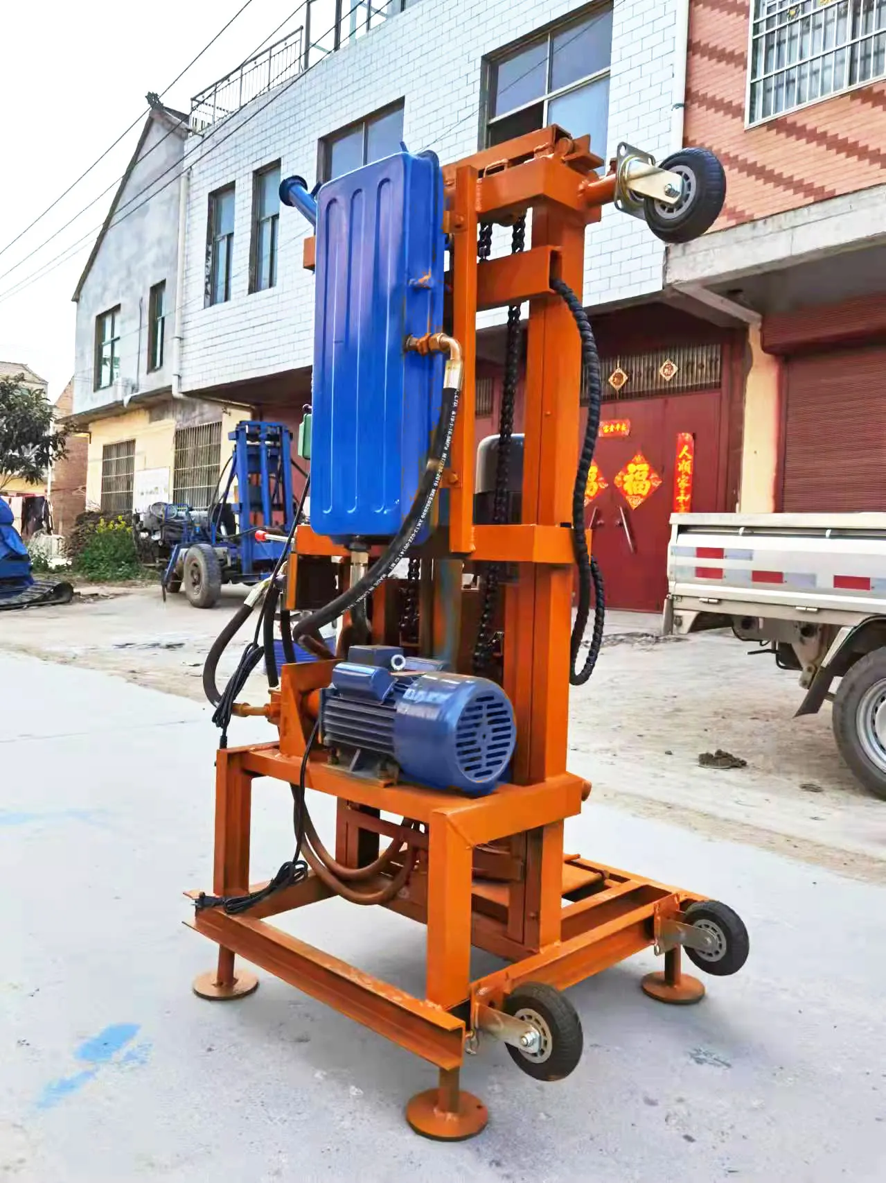 Mini perforatrice elettrica personalizzata con testa rotante portatile, piattaforma di perforazione idraulica per pozzi d'acqua, piccola scala