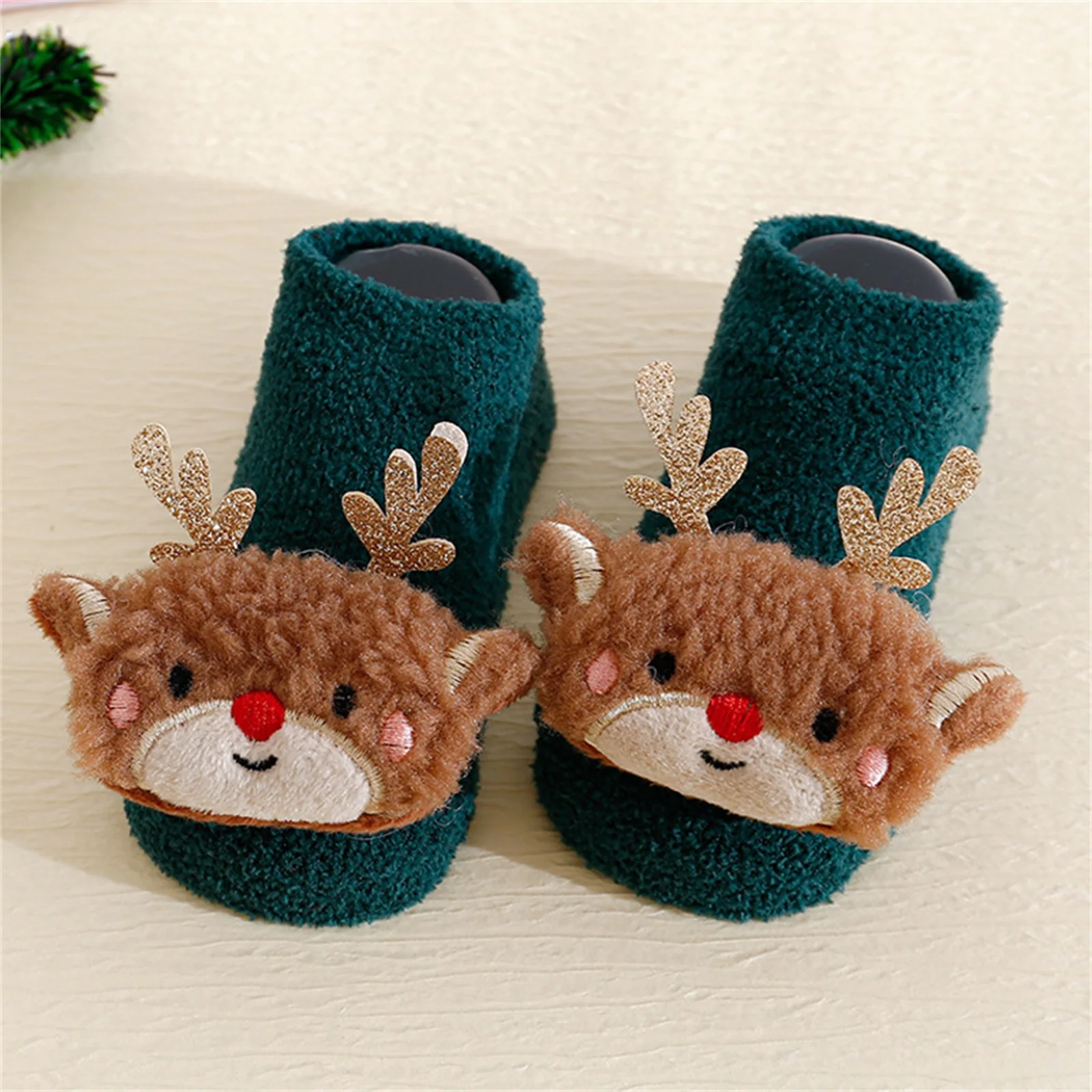 Toddler Baby Walking Socks with Grippers Soft Cute Christmas Tree/Snowman/Reindeer/Santa Claus Infant Non Slip Socks for Indoor