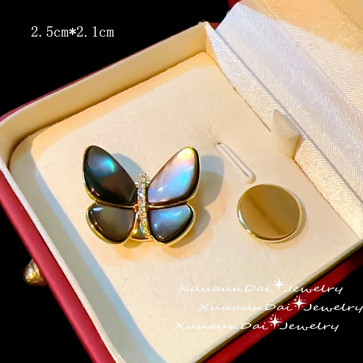 Korean Elegant Butterfly Natural Shell Camellia Magnetic Button Brooches for Women Coat Suit Temperament Accessories Zircon Pins