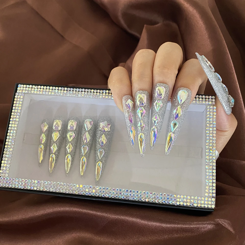 High Quality Handmade Customization Artificial Fingernails Luxury Glossy Bling Full Decorated Thickness Acrylic Nails Press On