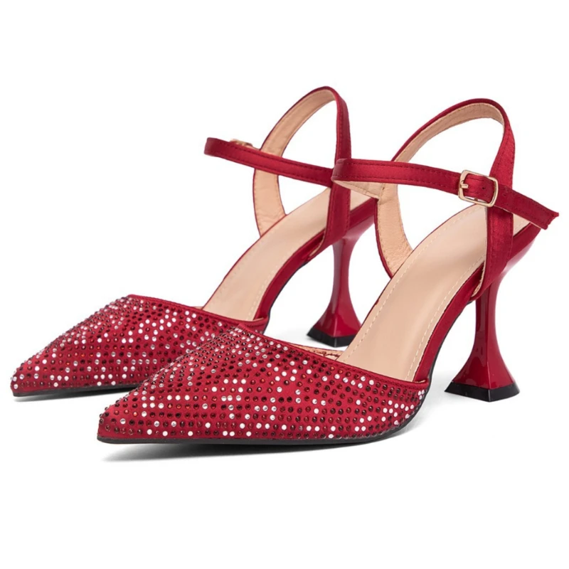 Luxo strass designer sandálias de salto alto feminino sexy bombas pontiagudas feminino tornozelo cinta salto estranho vestido de casamento sapatos de festa