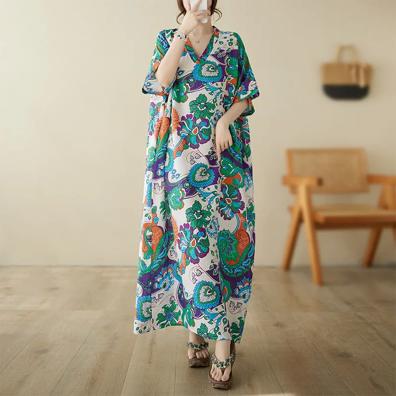 2024 Summer V-Neck Thin Cotton Fried Dough Twists Large Relaxed Vacation Style Beach Skirt Retro Meat Covered Long Robe Children