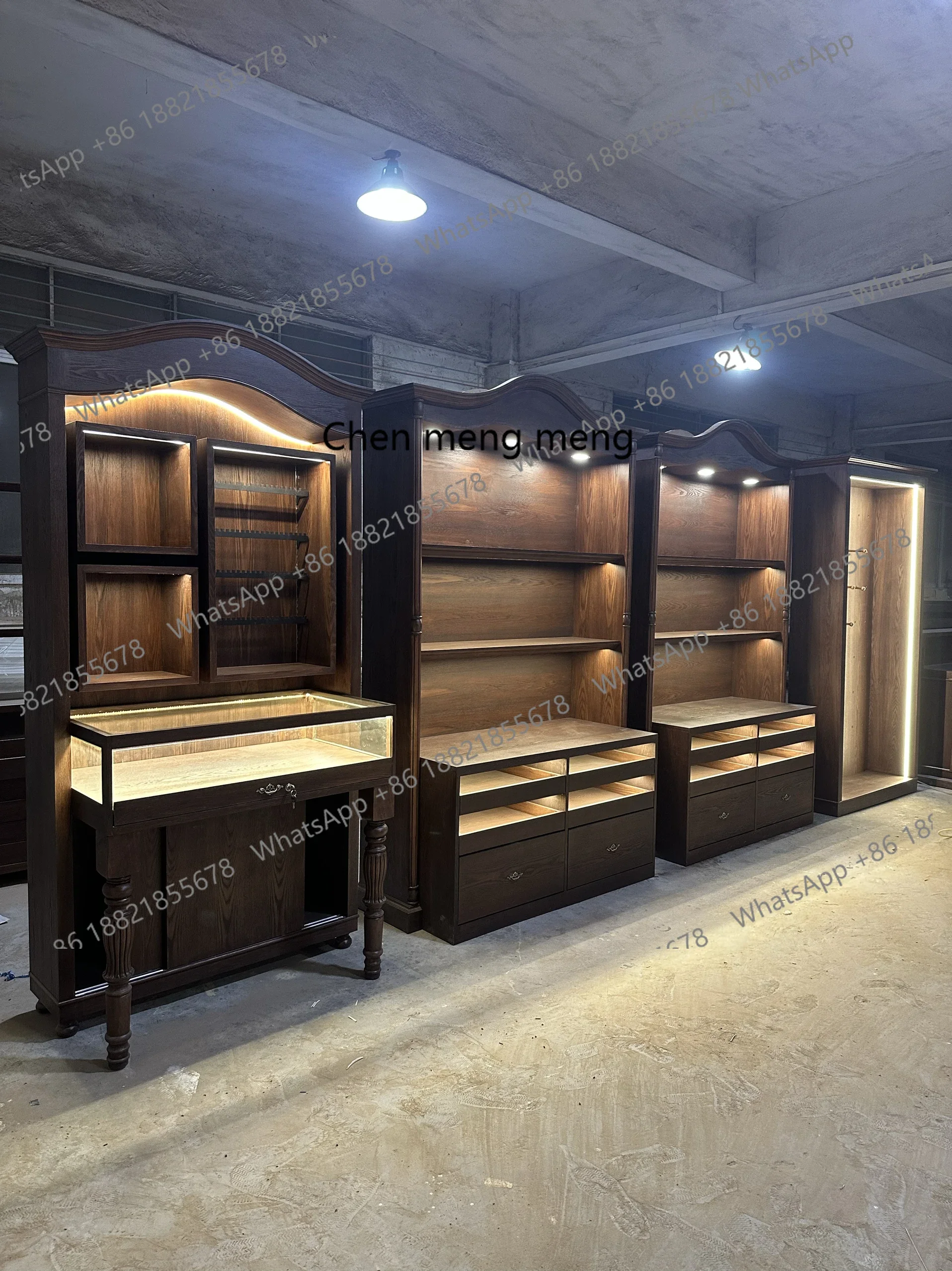 

Vintage Display Cabinet Jewelry Accessories Cabinet Ceramic Tea Set Display Cabinet Multifunctional European Style Antique