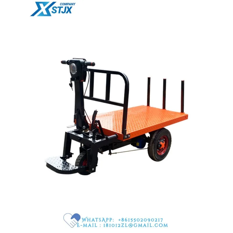 Electric 3 wheel flatbed truck for loading and unloading on construction sites