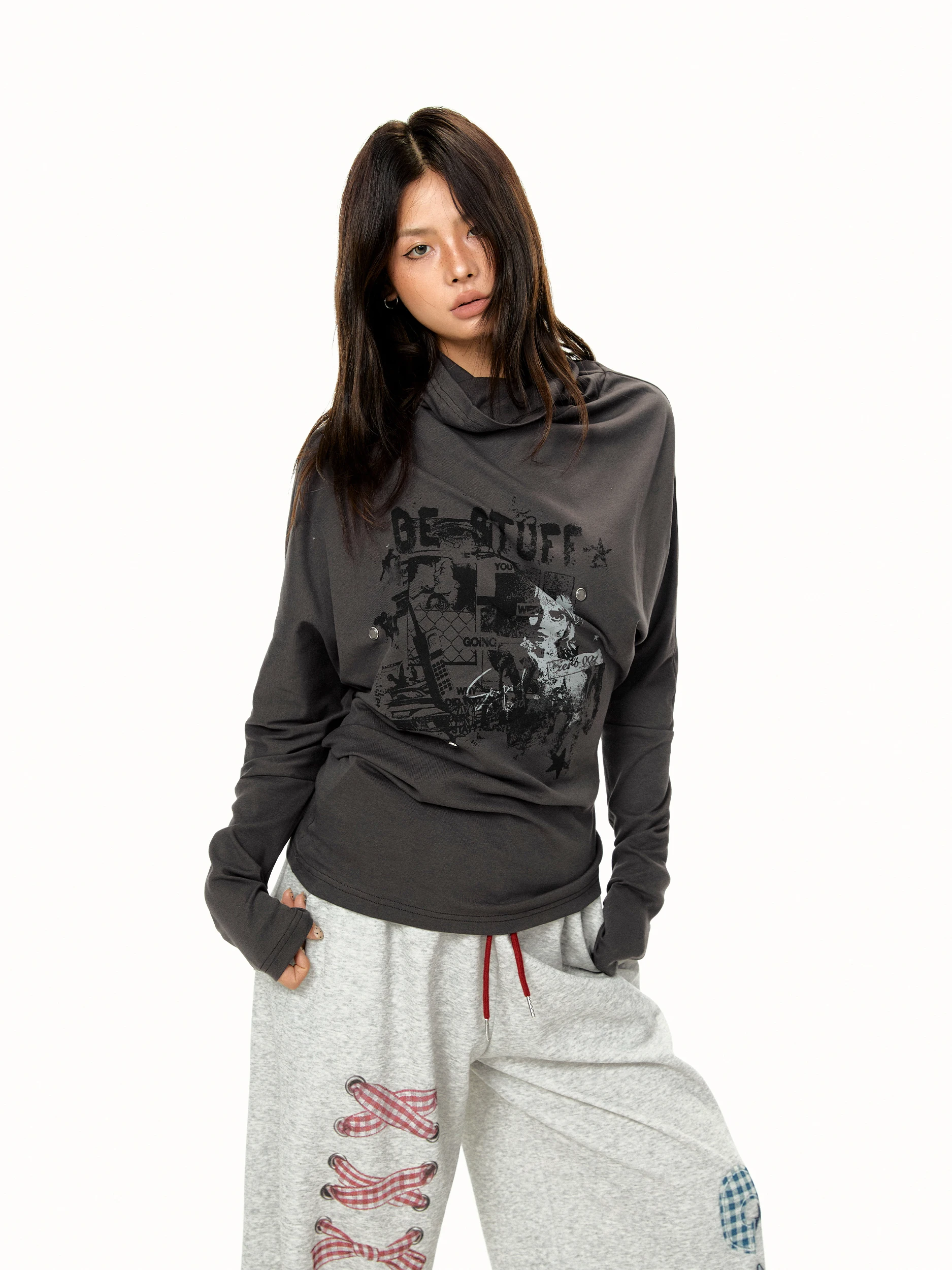 Retro Design Long Sleeve T-Shirt Casual Loose High Collar Slouchy Feel Trendy Print Comfortable Cotton Unisex Autumn Wear