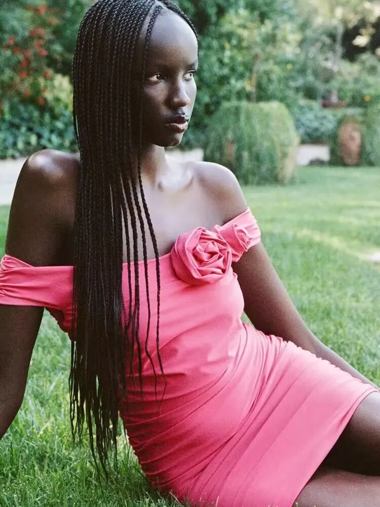 กระโปรงทรงเอพลีทลายดอกไม้สีสันสดใสสำหรับผู้หญิง คอลเลคชั่นฤดูร้อน 2024 แบรนด์ Dr Emed ผ้าโพลีเอสเตอร์ แบบไหล่เดียว สไตล์ลำลอง