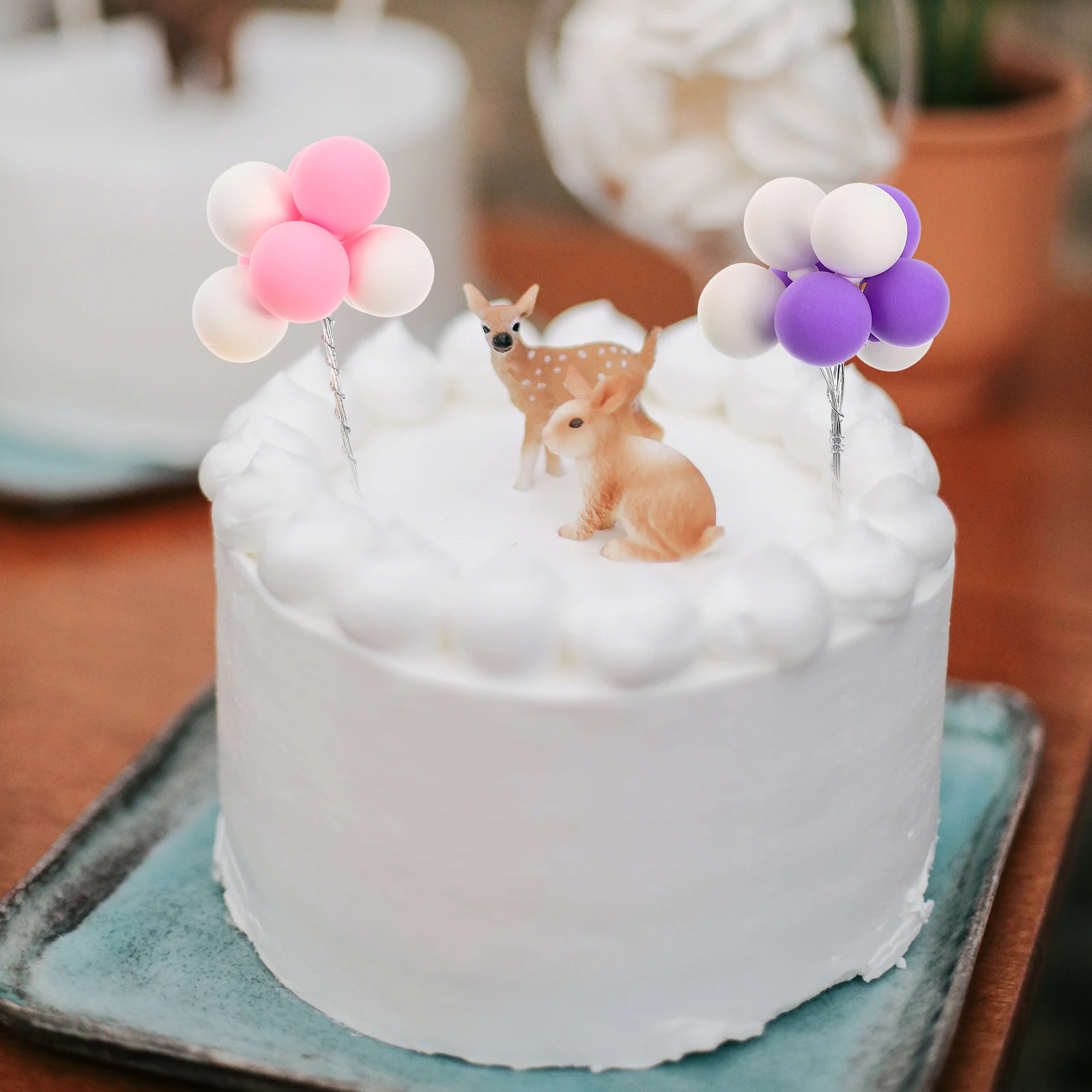 

3Pcs Lovely Balloon Cake Toppers Safe Foam Material Lightweight Easy to Insert Cake Decors Balloon Cupcake Topper