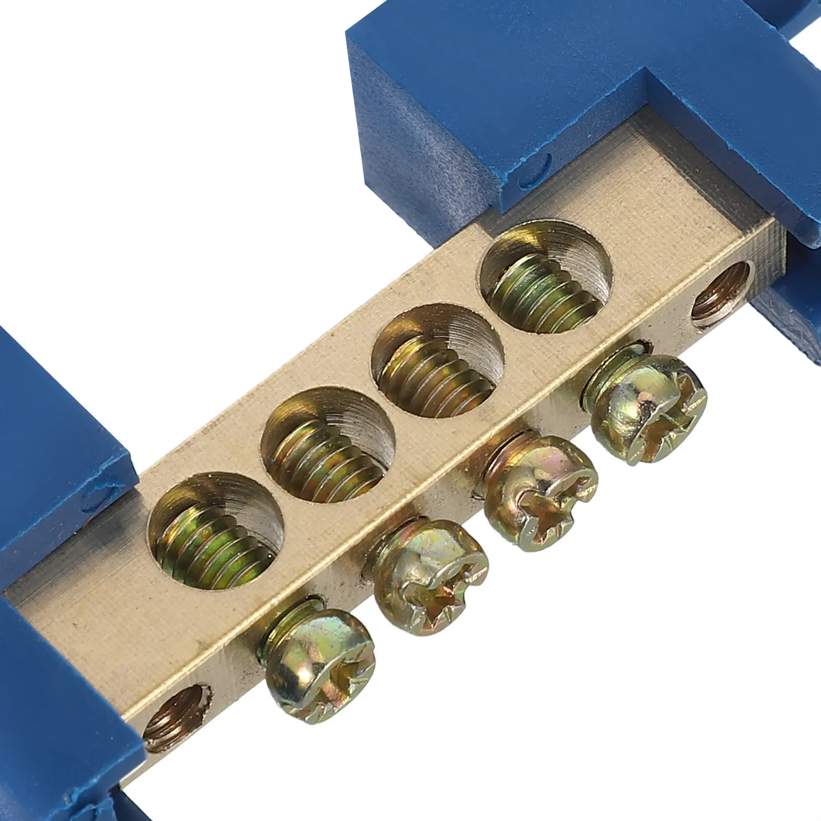 4Pcs Ground Bus Bar Copper Terminal Block Efficient Heat Dissipation for Distribution Boxes Precision Electrical Connection