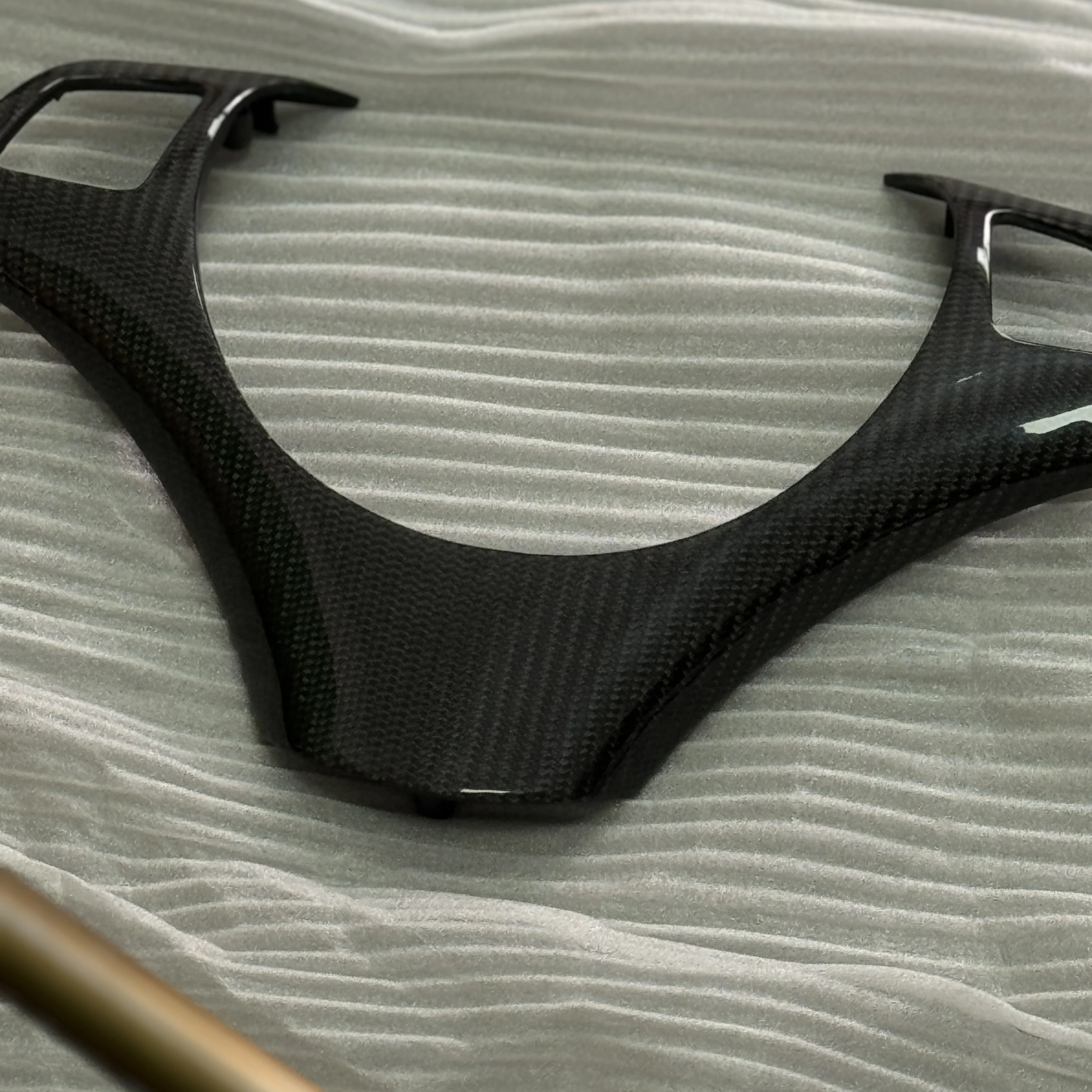 

Real Carbon Fiber Steering Wheel Button Frame Trim Replacement for BMW 3 Series E90 E91 E92 E93 1 Series E82 E87 2005- 2012