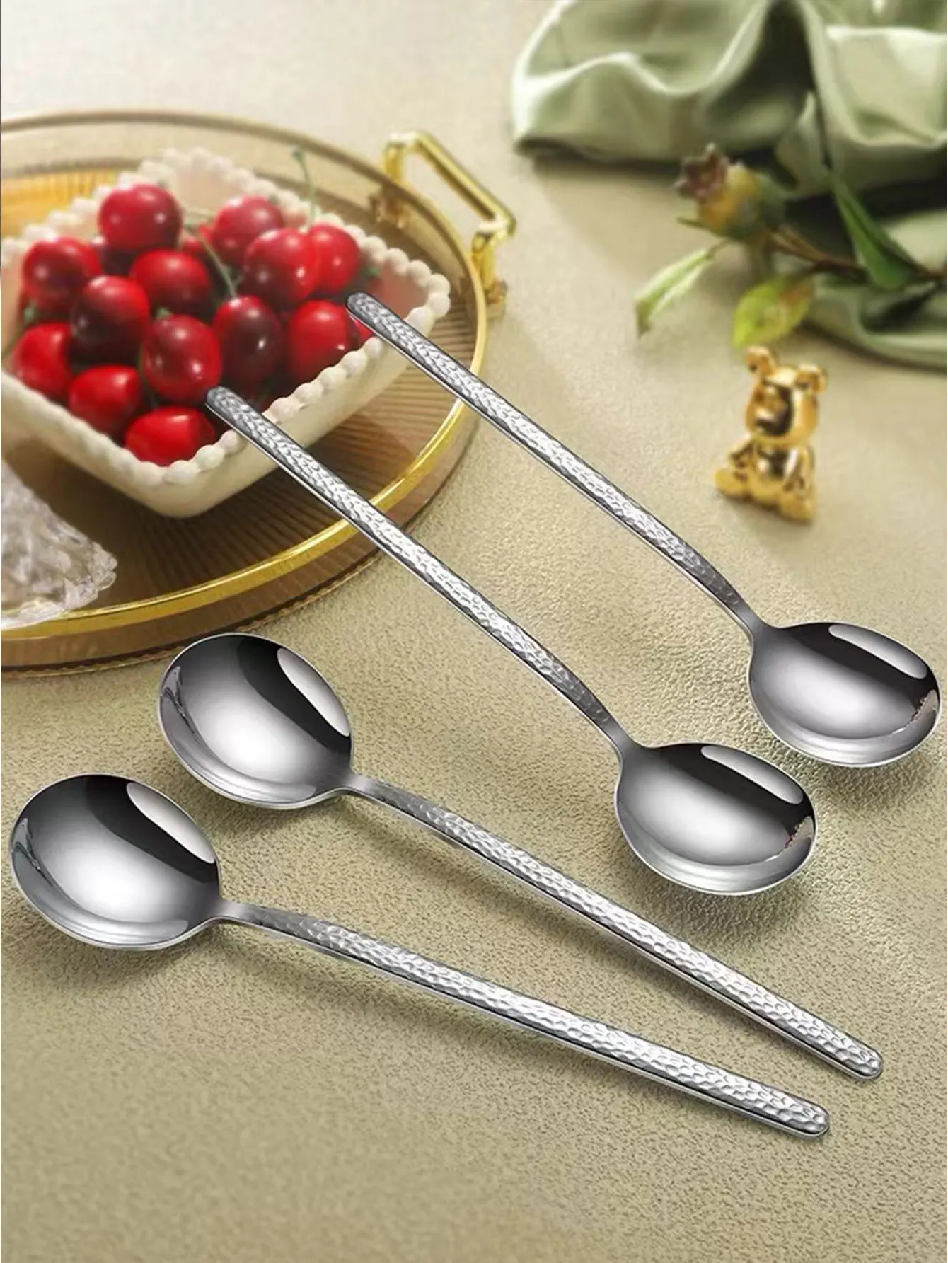 304 Stainless Steel Spoon with Long Handle, Korean-Style Rice Spoon for Home Use, Korean Round Spoon, Trendy Hammered Texture Watermelon Spoon, 1 Piece