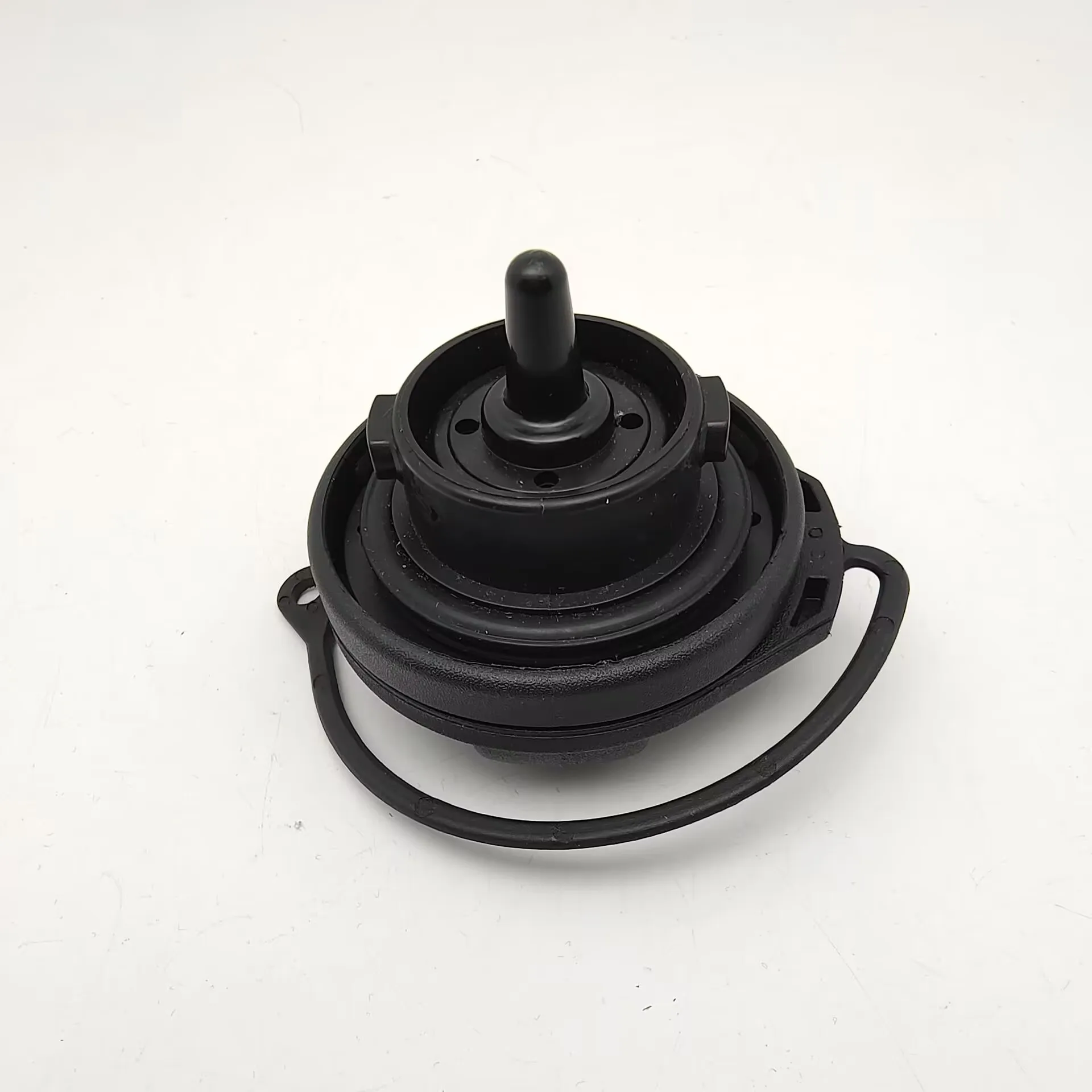 High quality accessories suitable for Tiguan Sagitar Gao6 Magotan CC Audi Q5A4LQ3A6LQ7A1A3A5A8 fuel tank inner cover