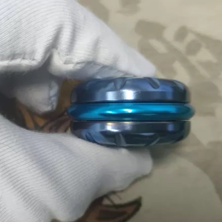 Used EDC Titanium blue copper gong burning Titanium alloy+PEEK Stress Relief Toy Spinner Fingertip Gyroscope Decompression Toys