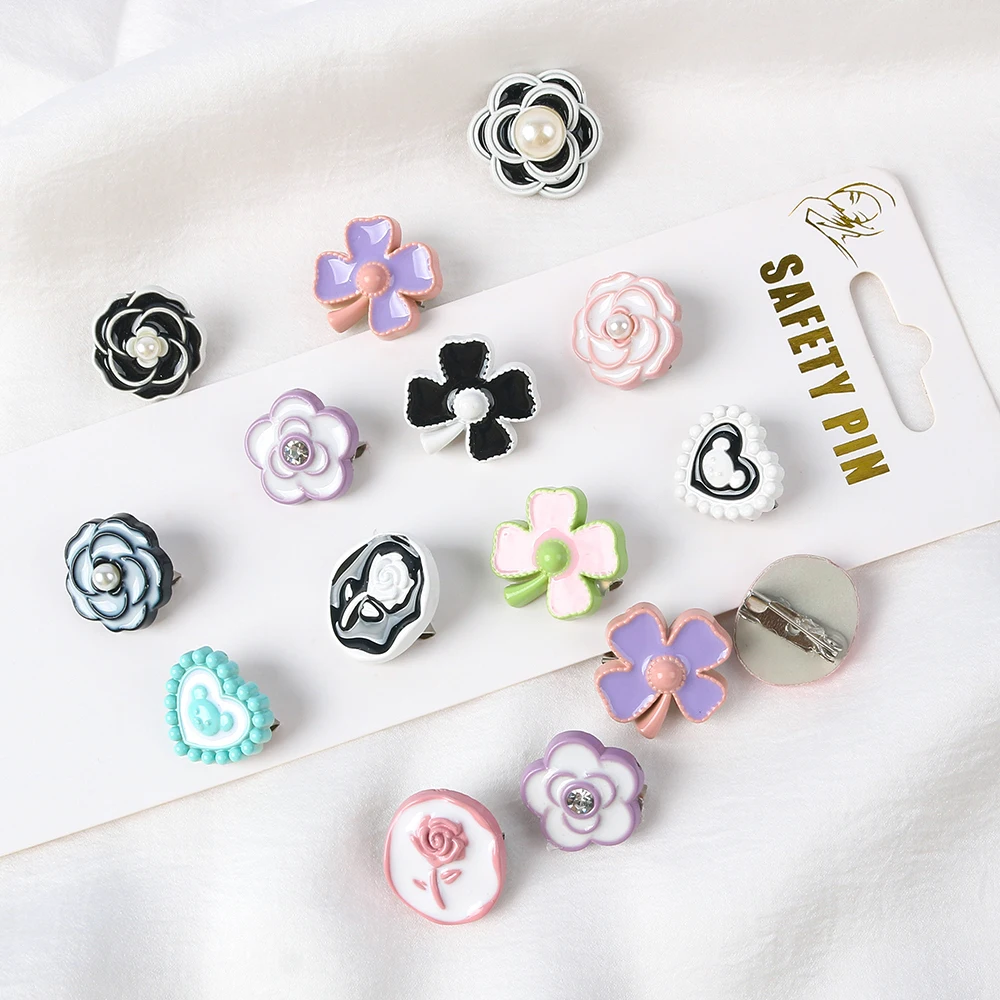 Cute Flowers Series Brooch for Girls Women Beautiful Rose Badge Fashion Backpack Enamel Pins Jewelry Valentine's Day Gifts