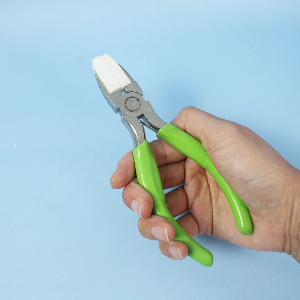 Professionelle Nylon-Kiefer-Schmuckzange, Kohlenstoffstahl-Draht-Glätteisen, Formwerkzeug für Perlenschlaufen und DIY-Bastelarbeiten – Detail 4