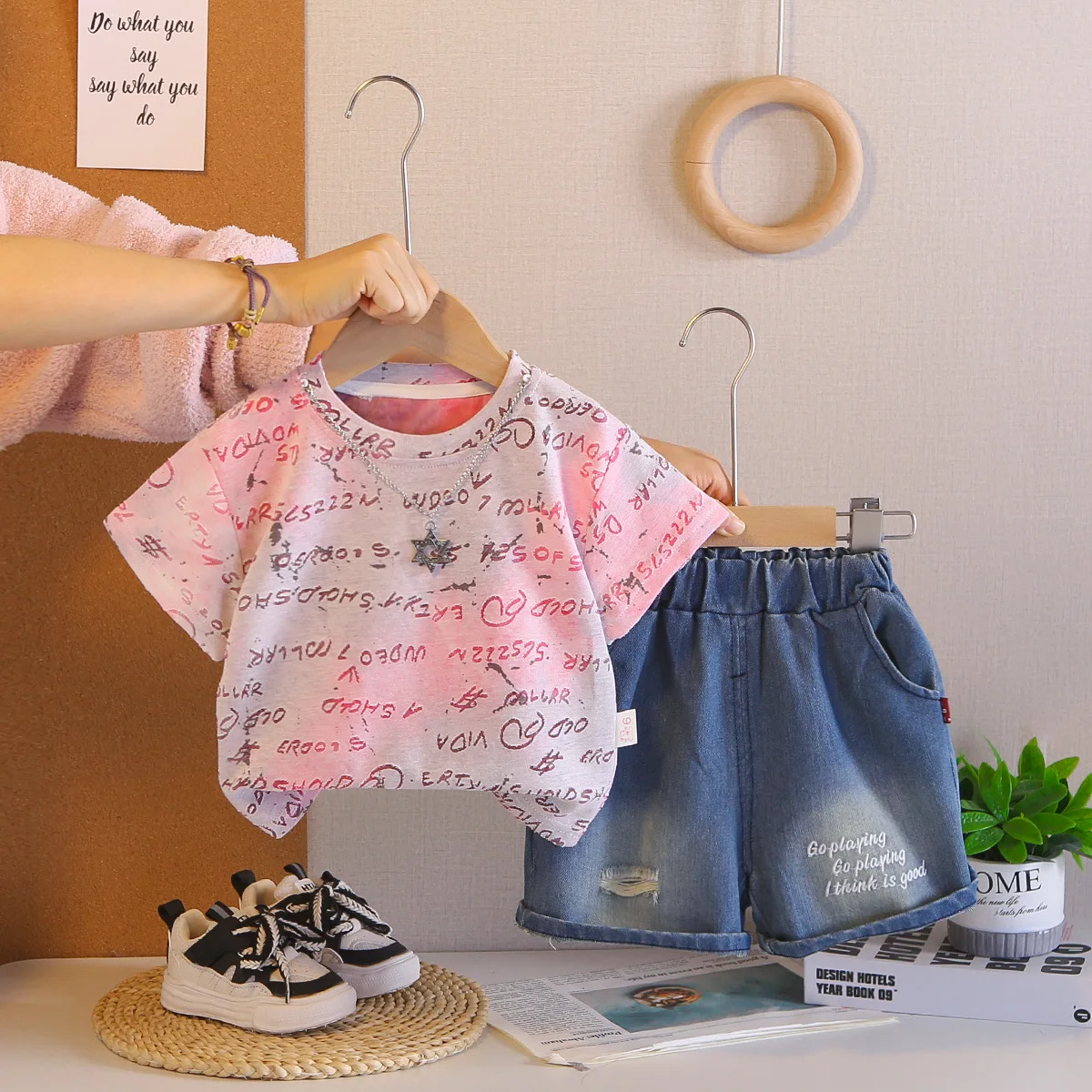 Children's Clothing 2026 New Baby Boys and Girls All Over Print Letter Short Sleeve T-shirts and Shorts Two Piece Set Kids Suit
