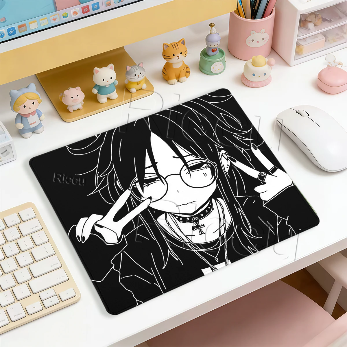 New Anime Girl Mouse Pad XS PC Gaming Professional Keyboard Pad Notebook Computer Desk Rug Black White Washable Rubber Mouse Mat