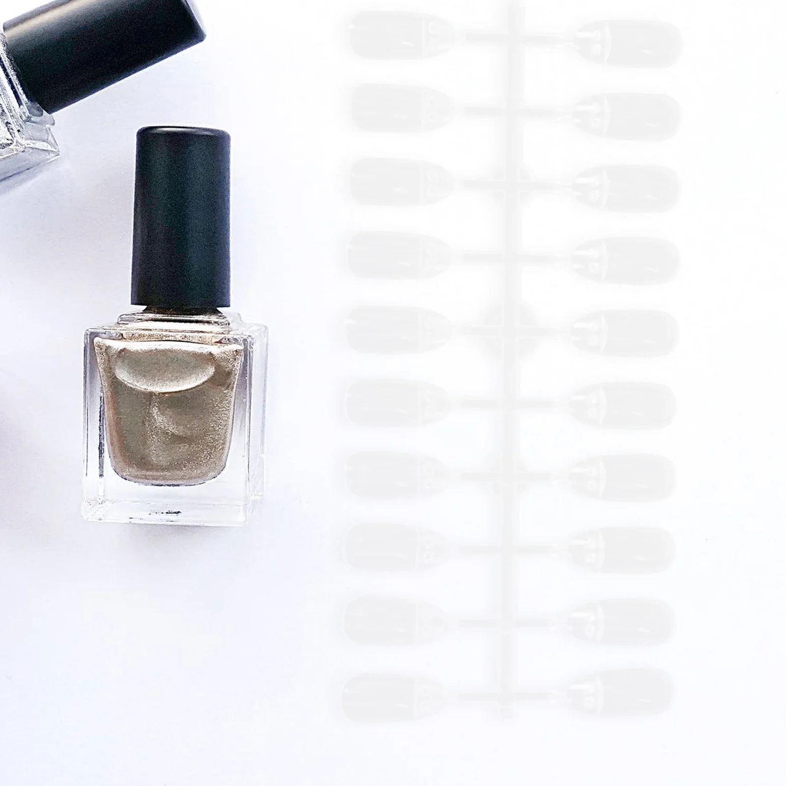 

5Sets Nail Color Practice Display Boards Round Shape Smooth Manicure Nail Piece Board Professional Salon Tool Supplies