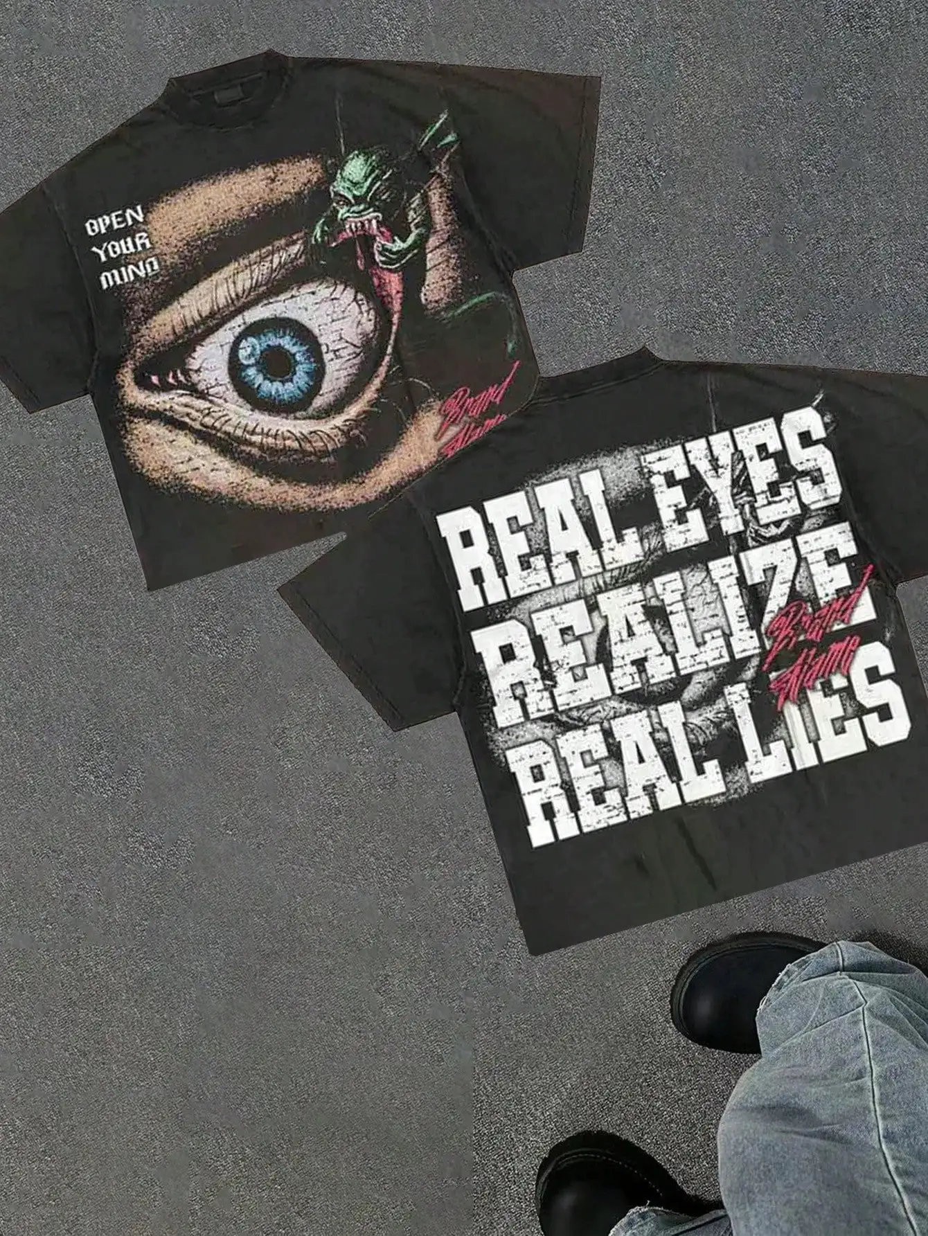 Real Eyes Realize Real Lies Print Men Women Round Neck Short-Sleeved Cotton Casual T-Shirt Loose Style Versatile Holiday Travel