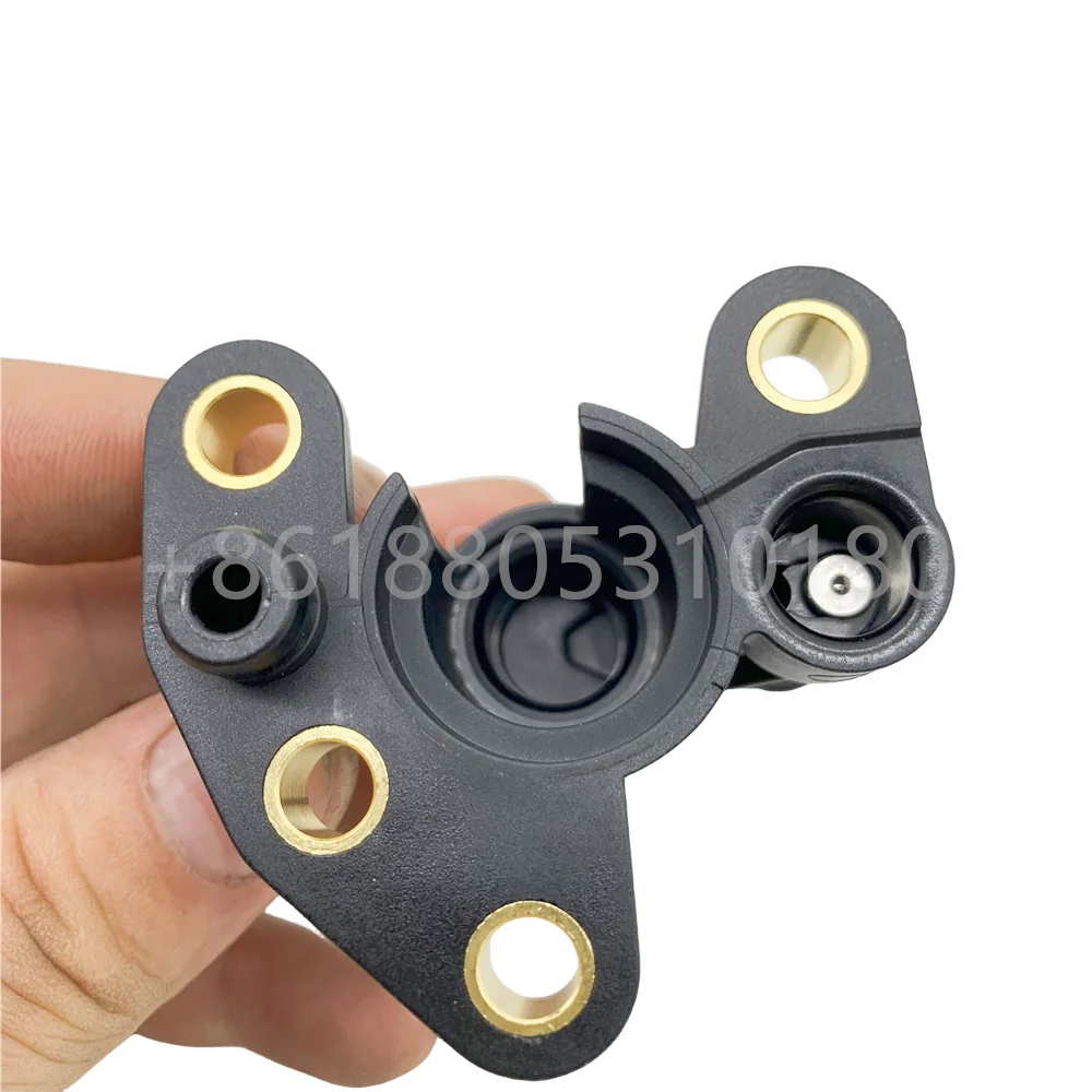 Urea nozzle plastic joint for Volvo Iveco heavy duty truck 0444023053,0444023057,0444023069,21738128, F00BH40293