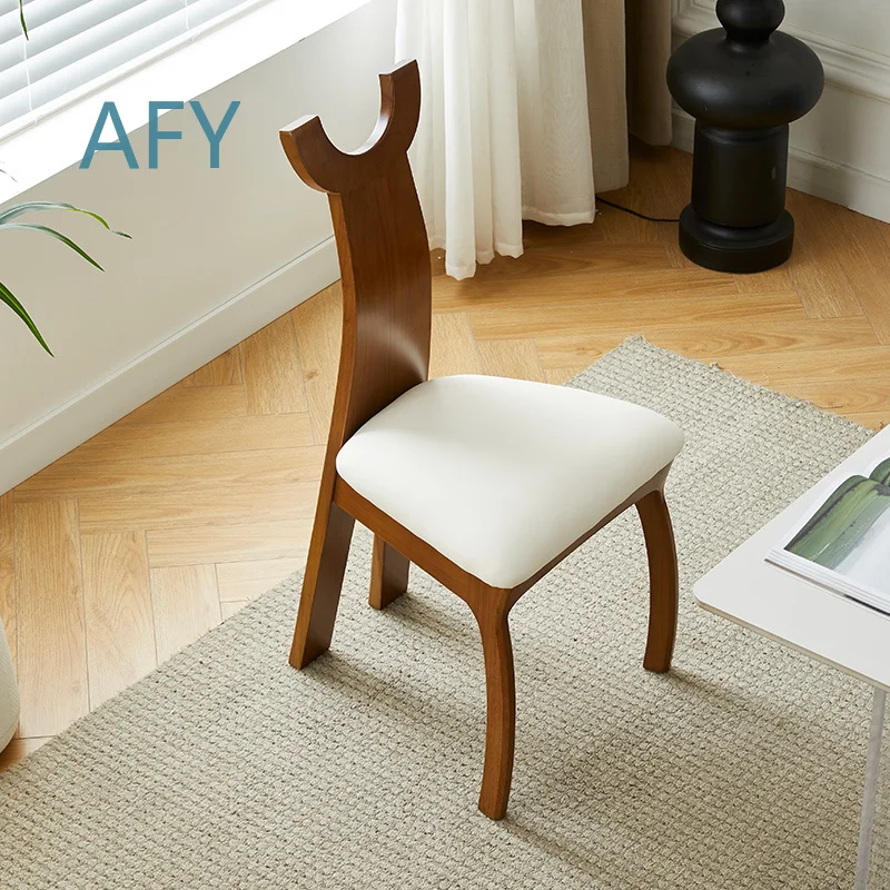 Design French Dining Chairs for Modern Minimalist Designer Accent Dining Chairs for Kitchen Party Muebles De Cocina Home