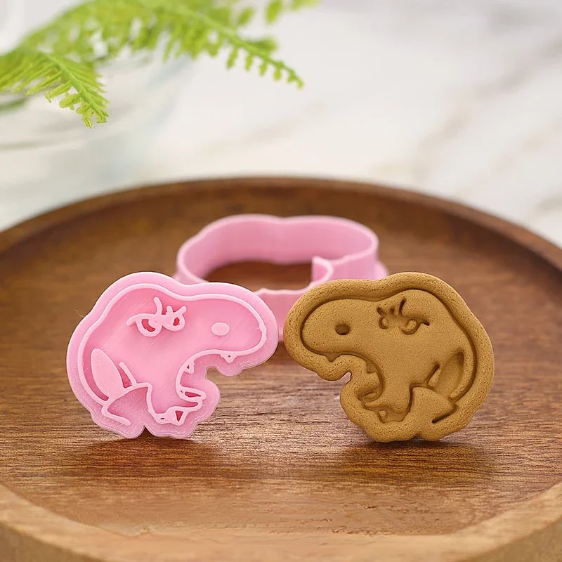 Snoopy Cookies Cutter Set Cartoon Halloween Biscuit Mold Anime Vampire Stamp Kitchen Baking Cute Party Tool DIY Cake Accessories