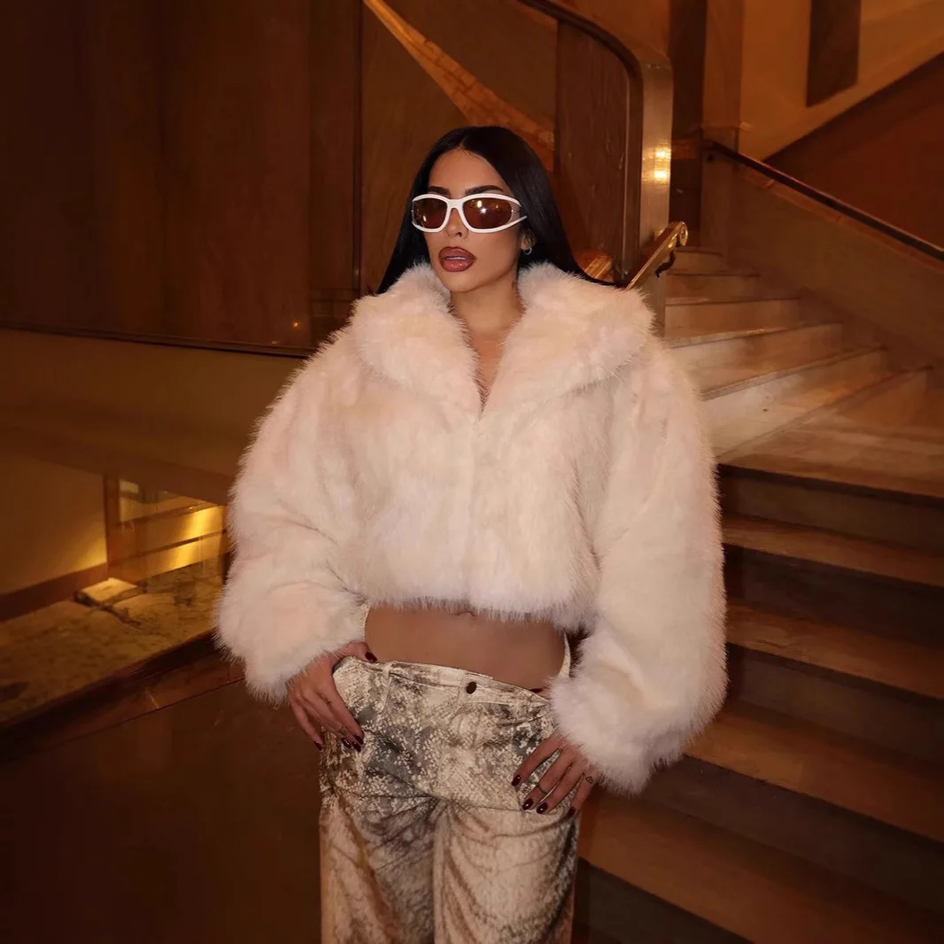 Flauschigen Winter Frauen Nerz Pelz Jacke Oversize Solide Langarm Revers Kurze Dame Nerz Pelz Mäntel Elegante Pelzigen Weiblichen Pelz Strickjacke