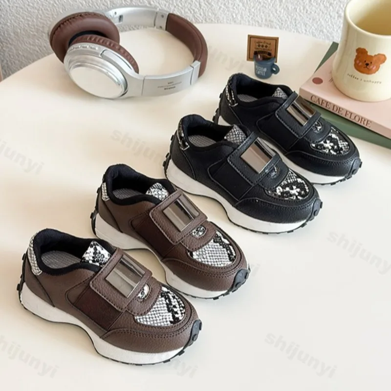 

Спортивная повседневная обувь для девочек, новинка весны 2024, трендовая детская модная обувь на мягкой подошве и толстой подошве, удобные кроссовки для мальчиков на массивном каблуке