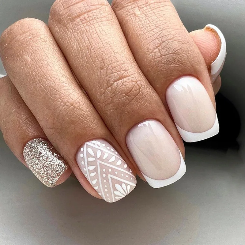 

24pcs Baroque Press-On Nails - White Dreamcatcher Border & Subtle Glitter Medium Square Shape (Multi Sizes)