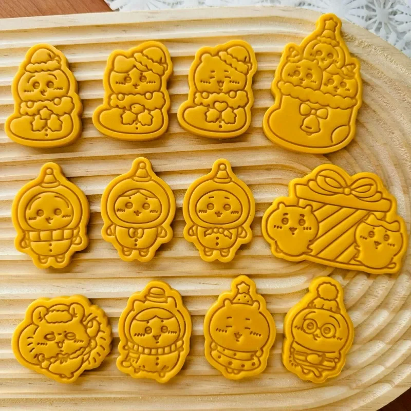 2024 Kawaii Chiikawa Christmas Series Cookie Mold Anime Hachiware Usagi DIY Clay Rakko Cookies Home Baking Tools Holiday Gifts