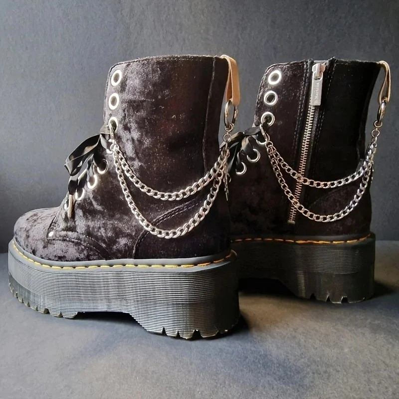 2Pcs Gothic Red Cross Double Layer Shoe Chain, Silver Metal Detachable Shoe Chain, Punk Boot Decoration Accessories Decoration