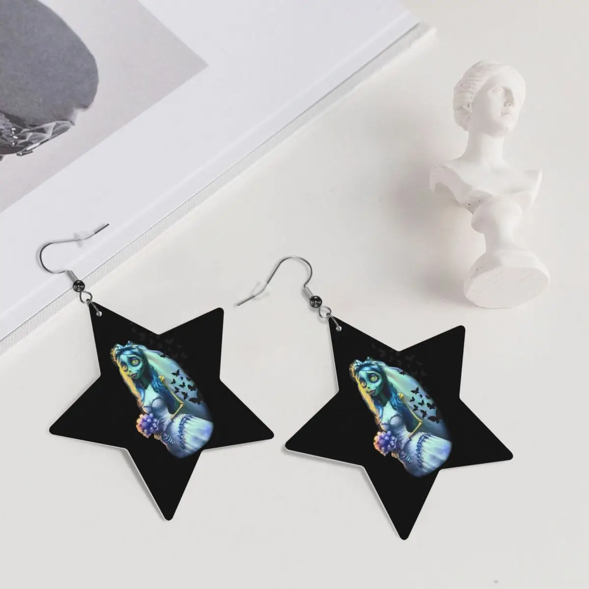 مخصص أنيمي فيلم C-Corpse العروس استرخى إسقاط أقراط الأقراط الجلدية للنساء موضة الحزن قصة حب للحزب