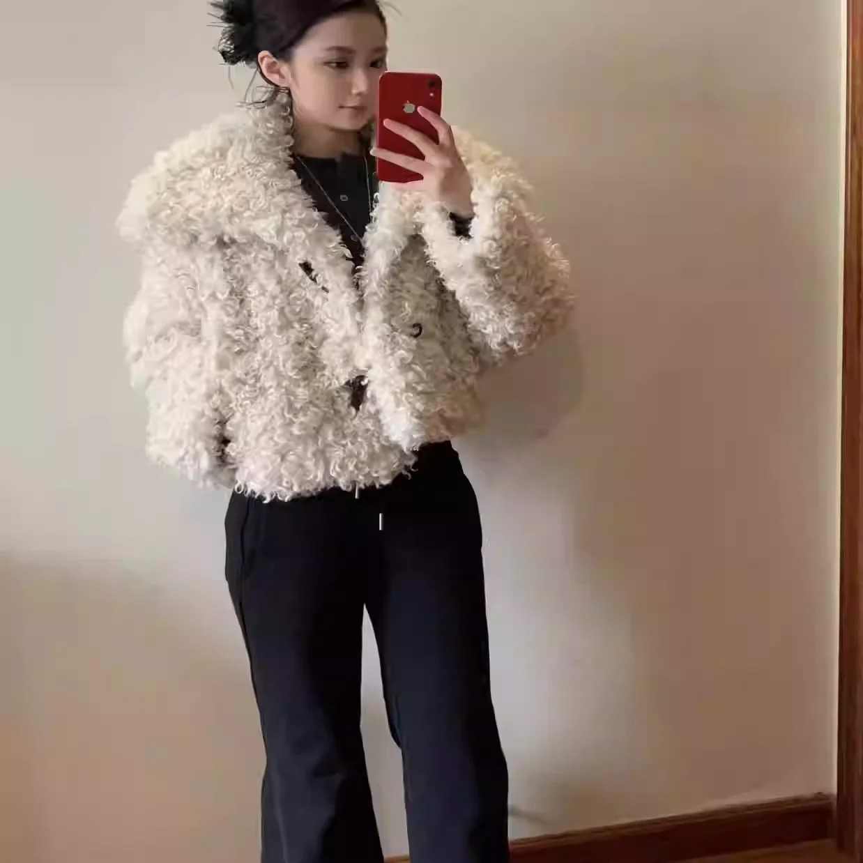 

The correct version Winter Hot Sale Of The Season Fashion Korean Style Sheep Fur Coat Women's Turn-down Collar Thickened Woolen