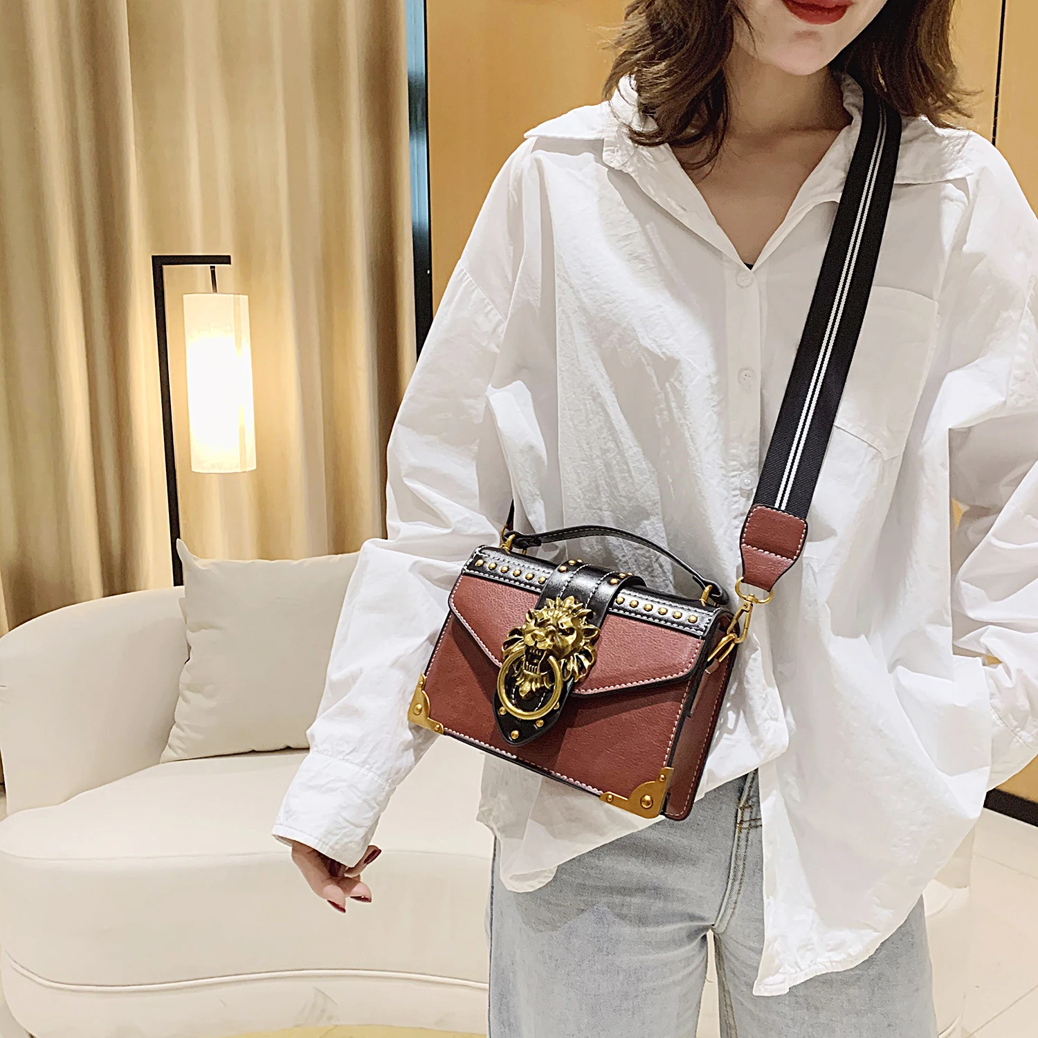 حقيبة كروس بودي كتف واحد للنساء ، أوروبا والولايات المتحدة حقيبة يد كلاسيكية ، حقيبة مربعة صغيرة ، جديدة #3