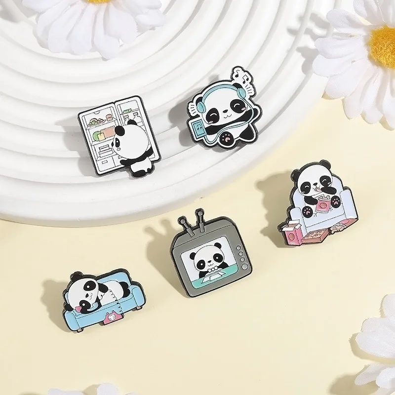 작은 판다 냉장고 TV 배지 창의적인 만화 귀여운 브로치 다용도 의류 백팩 칼라 핀