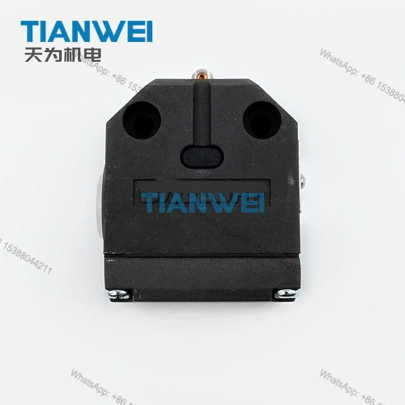 Hot Selling BNS0051 BNS819-99-R-13 New and Germany Mechanical Cam Switch