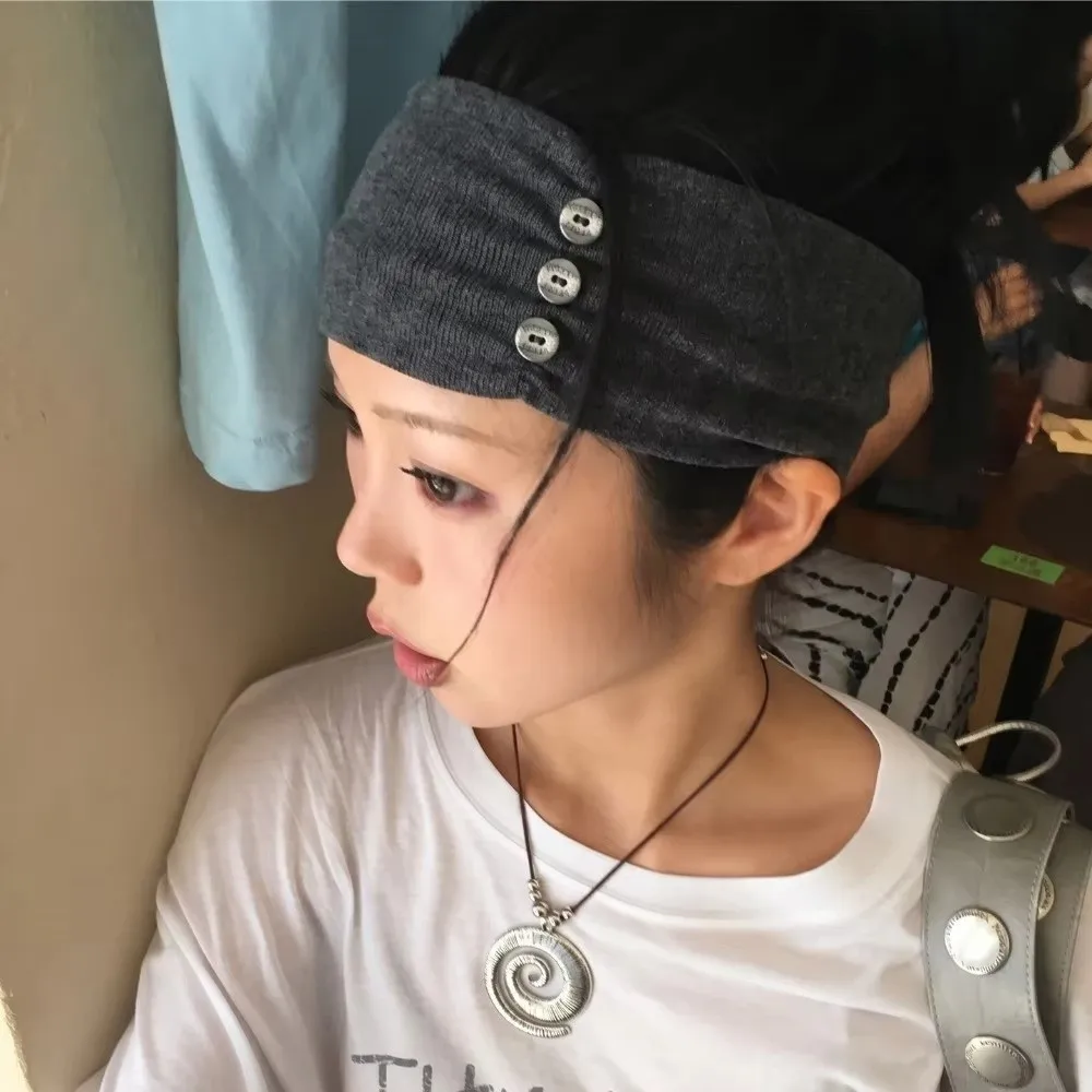 Minimalist Elastic Wide Button Headband Pleated Soft Women Headband Travel Outdoor Head Wrap for Students Daily
