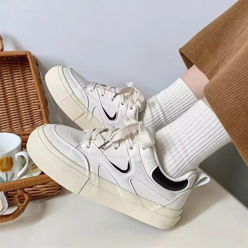 

Spring Summer Casual Round Toe Thick Sole Heightening Walking Shoes Flat Comfortable Fashionable Running Sneakers for Women
