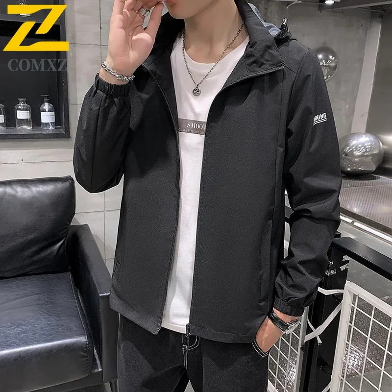 

​ Мужская ветровка в горном стиле с капюшоном, уличное походное пальто, водонепроницаемая дышащая тактическая софтшелл, повседневная уличная одежда ​ 2025