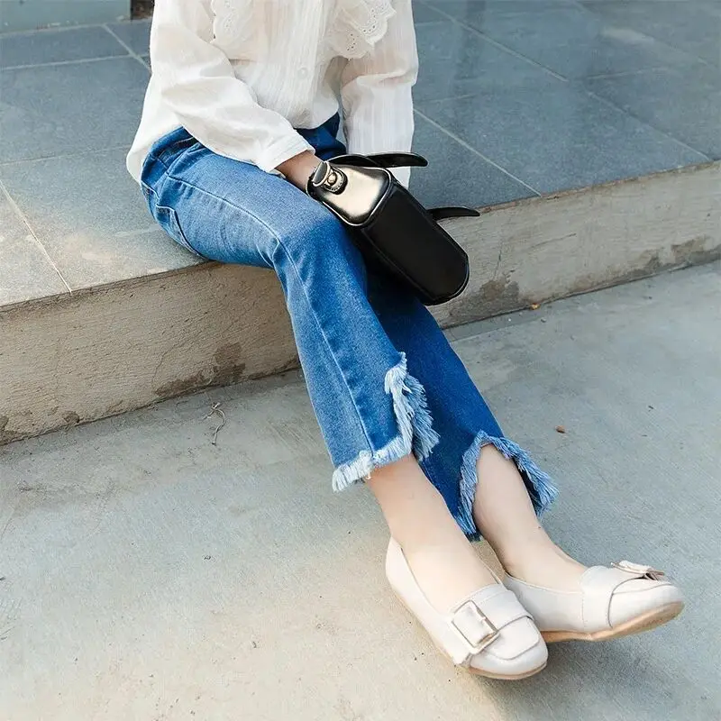 

Spring Autumn New Girl's Elastic Waist Jeans Fashionable All-match Children Flared Trousers Casual Style Baby Girl Denim Pants