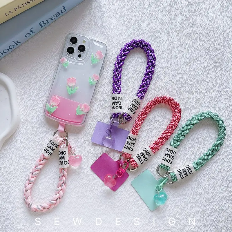 Fashion Mobile Phone Lanyard Hanging Decoration Can Be Carried Twist Rope Anti-loss Love Heart Pendant Strong Wrist Short Straps