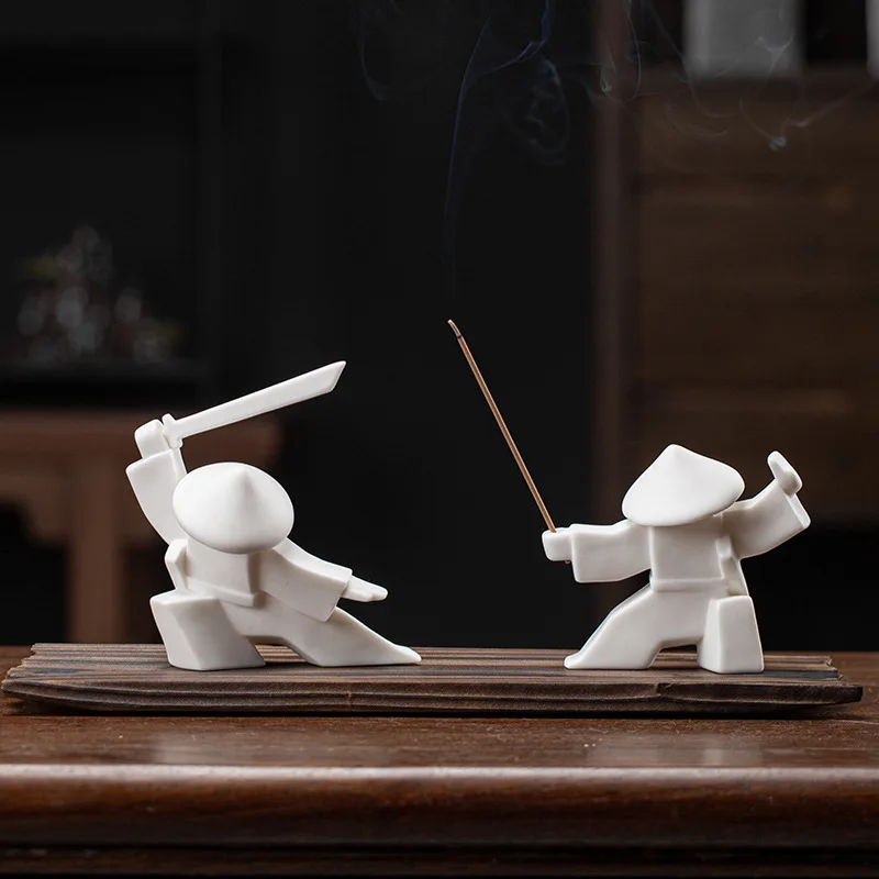 Swordsman Chivalrous Expert Ceramic Samurai Knight Statue Home Decoration Incense Stick Burner Holder High Quality Gift Zen