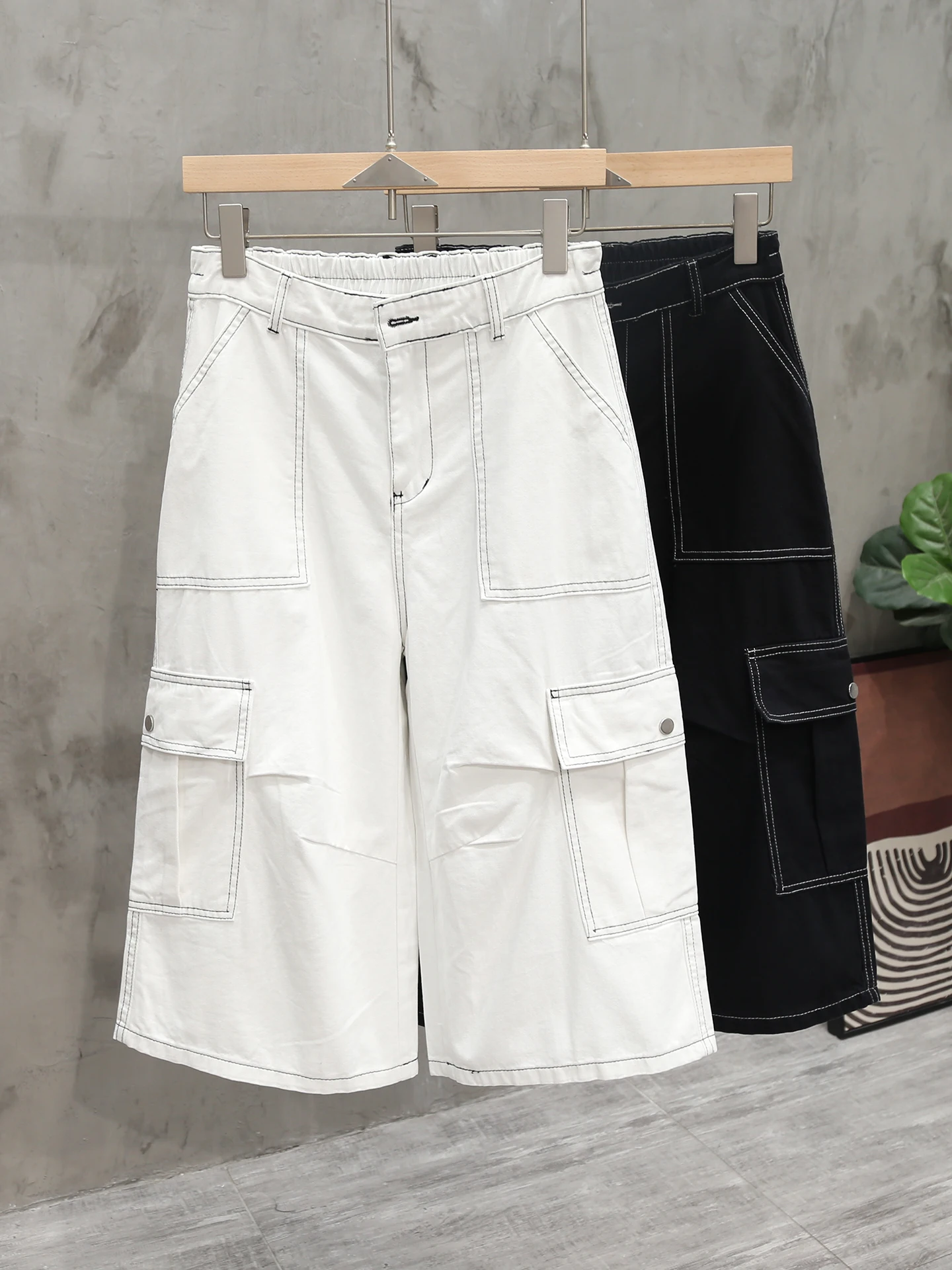 Calças Jeans de Cintura Alta com Pernas Retas e Decoração de Zíper em Denim Branco para Homens e Mulheres Moda Casual Primave...