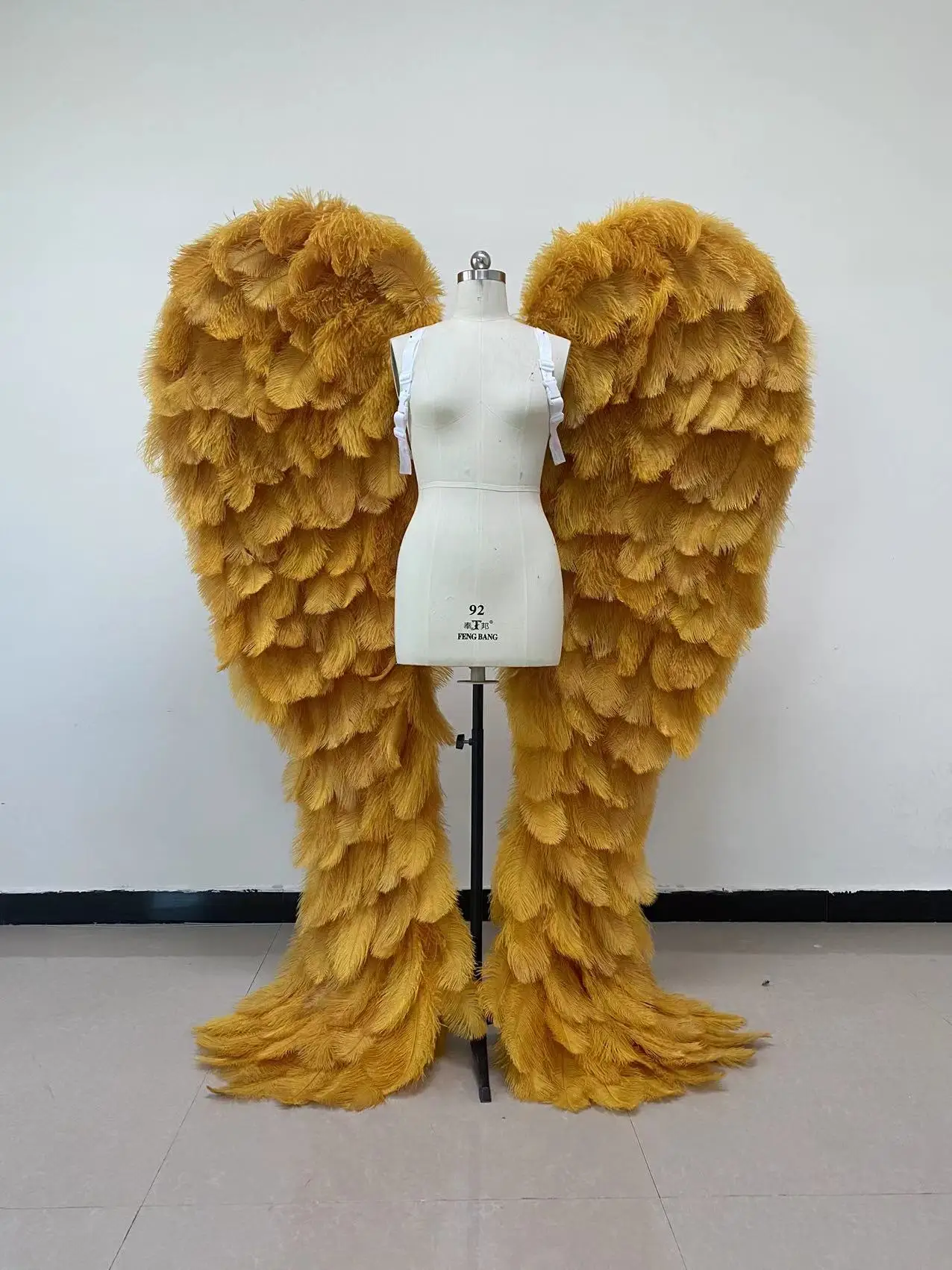 High end custom atmospheric ostrich hair angel wings wedding photography stage performance props