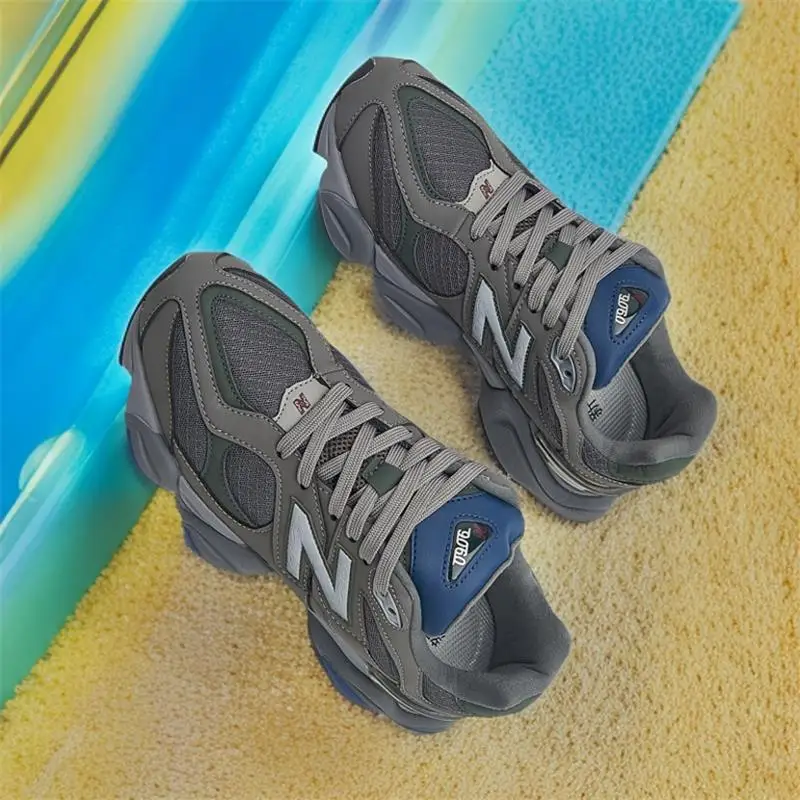 

Breathable chunky - sole casual shoes, mesh patchwork, all - season fit