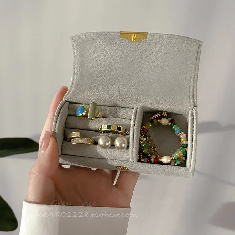 Velvet Travel Jewelry Box - Portable Mini Case for Rings Earrings Necklaces, Anti-Tarnish Organizer, Light Luxury Gift for Women