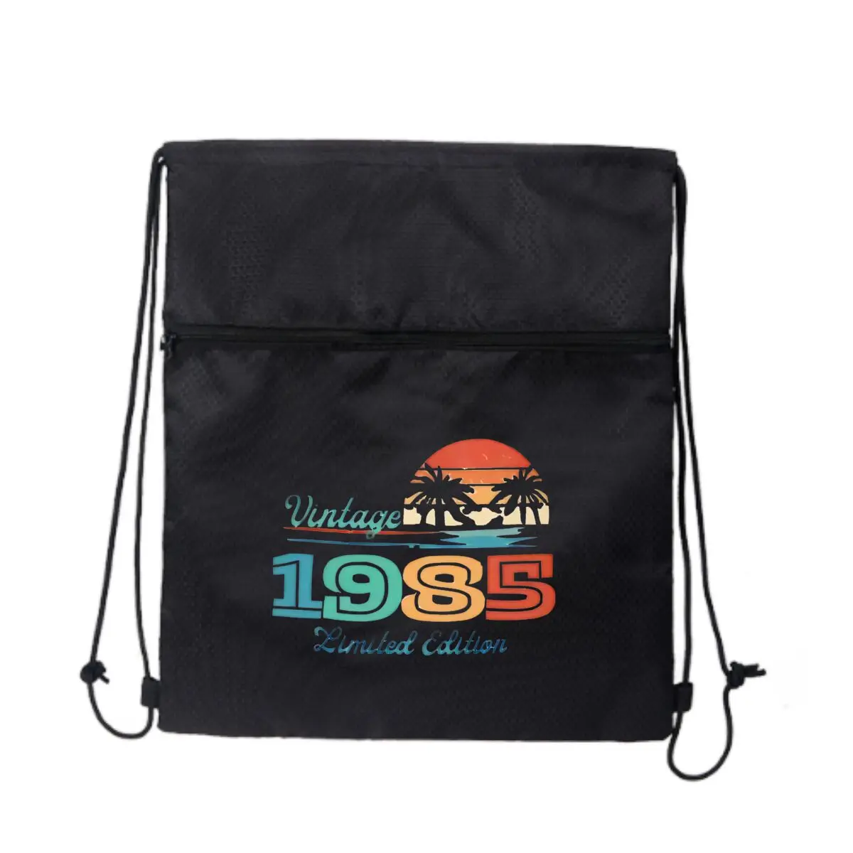 

Винтажный рюкзак на шнурке в стиле ретро 1985 года — легкий, стильный и просторный — идеально подходит для повседневного использования